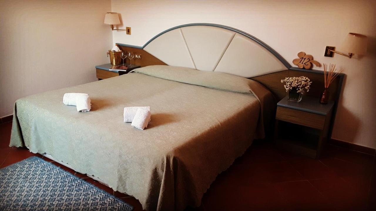 Hotel Pinocchio 아르자케나 외부 사진